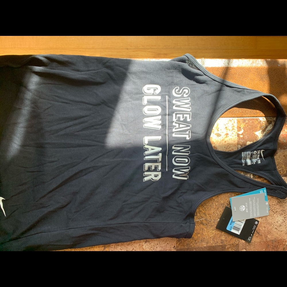 🆕Nike tank top